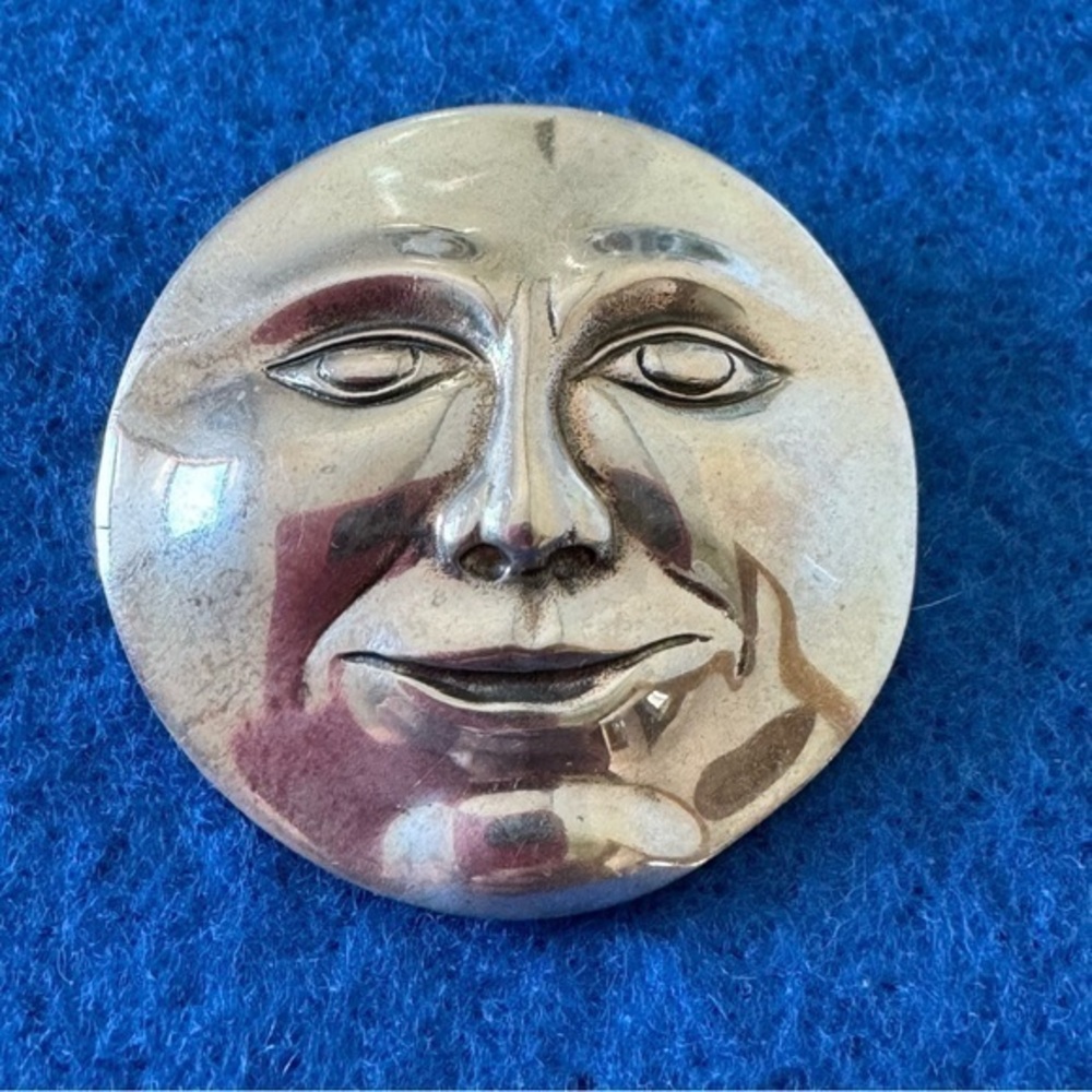 Vintage 925 Sterling Silver Metal Artisan Signed Puffy Face Pin Brooch